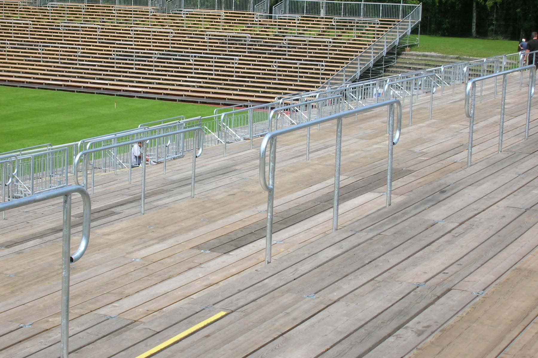 Bender Tribünen, Bühnen und Stadien für Sport Veranstaltungen Events531